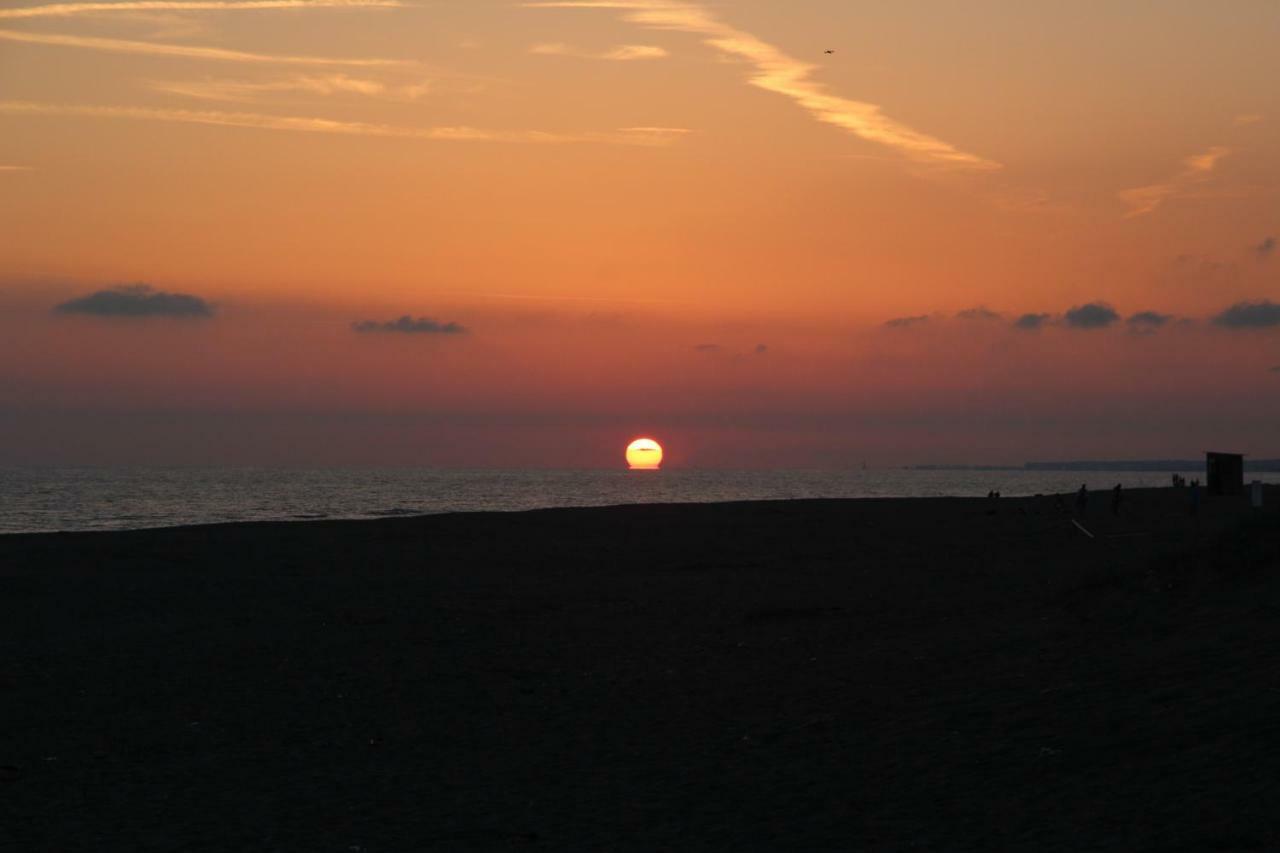 Stella Polare Bnb Lido di Ostia Bagian luar foto
